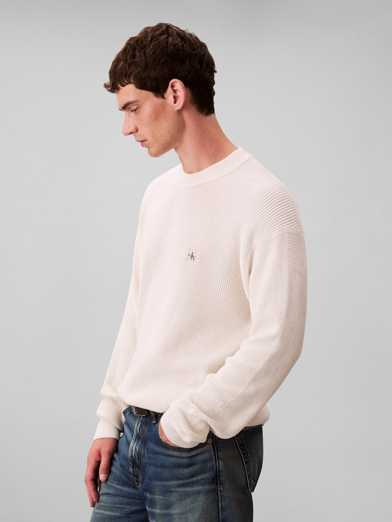 Calvin Klein Jeans miesten neulepusero LS EZ Cotton Waffle Crwnk Swtr 9, luonnonvalkoinen