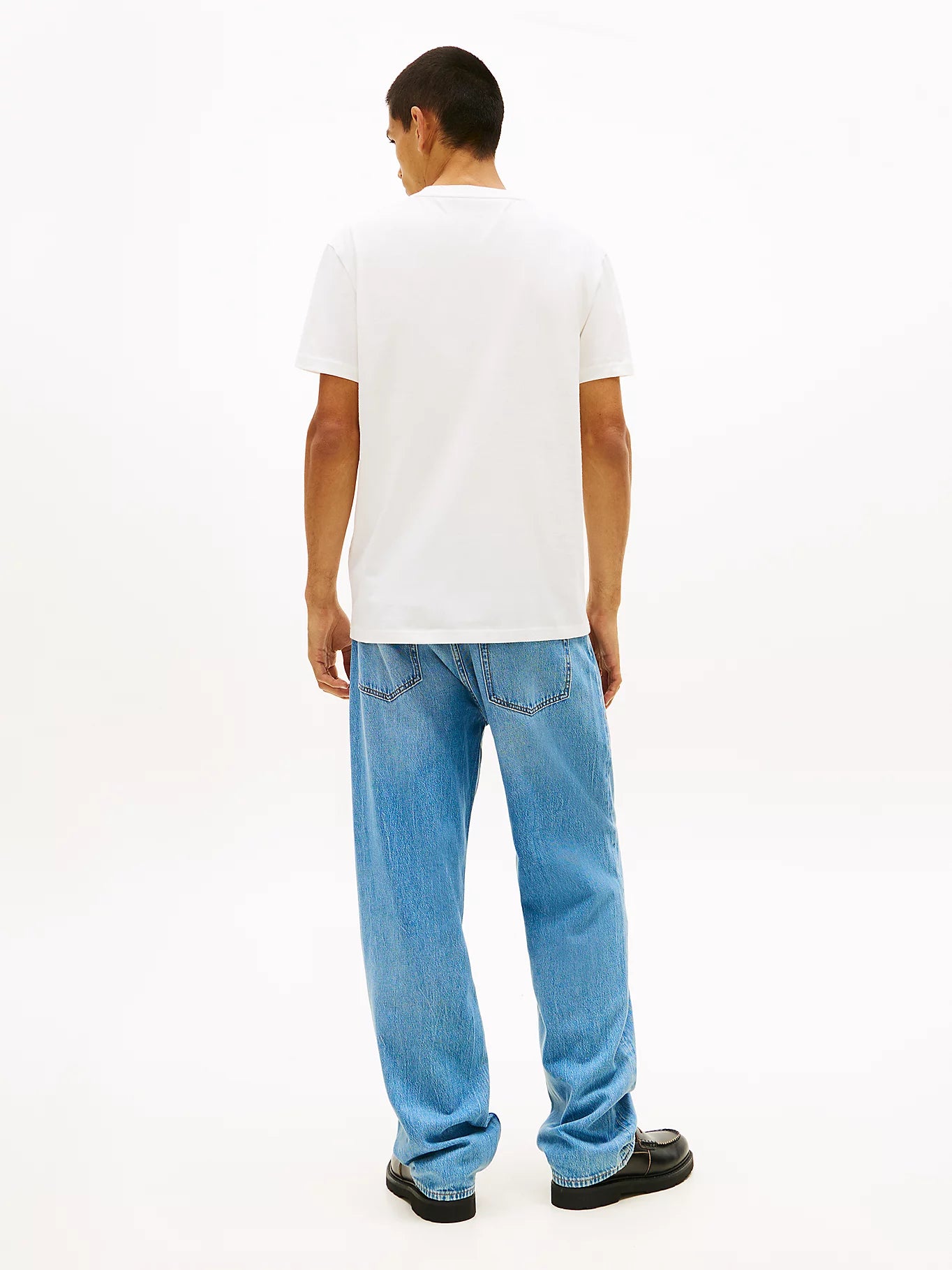 Tommy Jeans miesten t-paita TJM REG SIGNATURE STRIPE T EXT, valkoinen