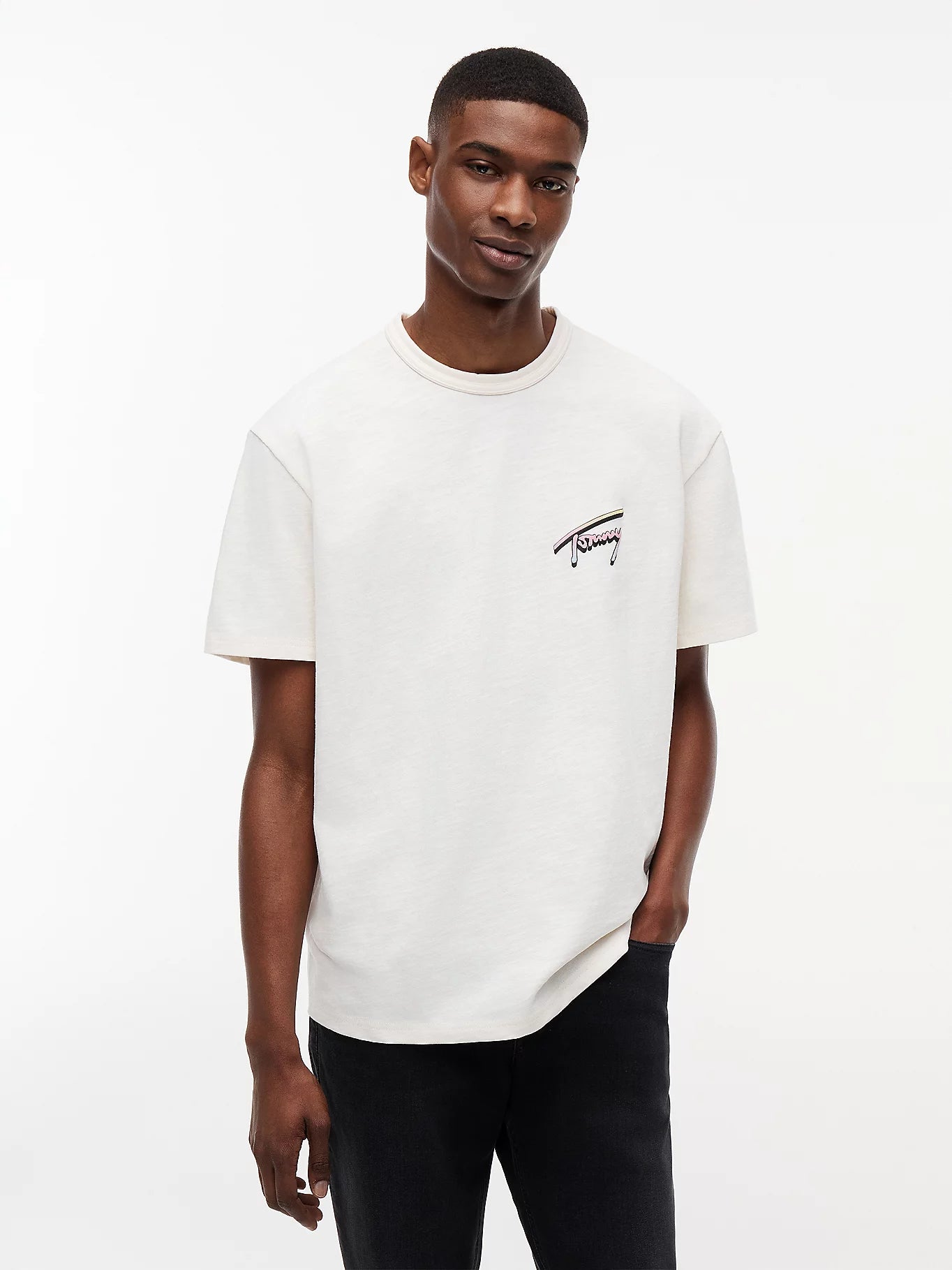 Tommy Jeans miesten t-paitaTJM Relax Novelty SS Tee, kerma