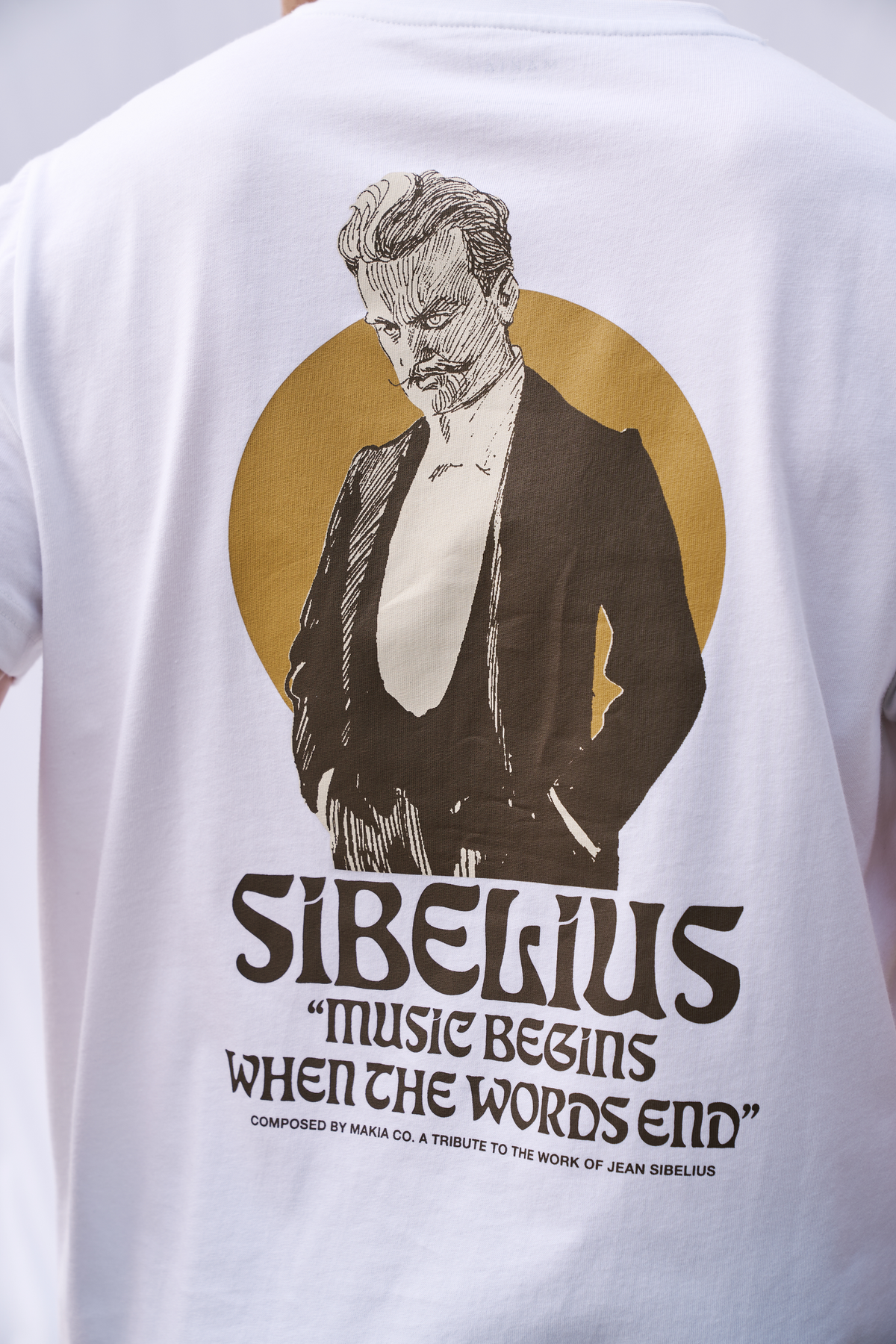 Makia x Sibelius miesten T-paita Sibelius Music, valkoinen