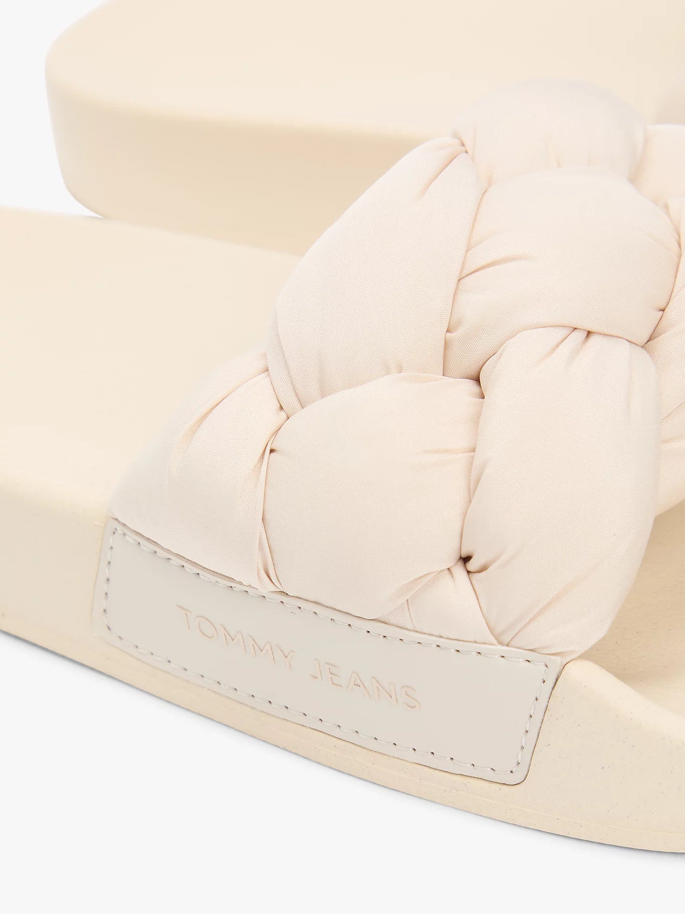 Tommy Hilfiger naisten sandaalit TJW Braided Slides, luonnonvalkoinen