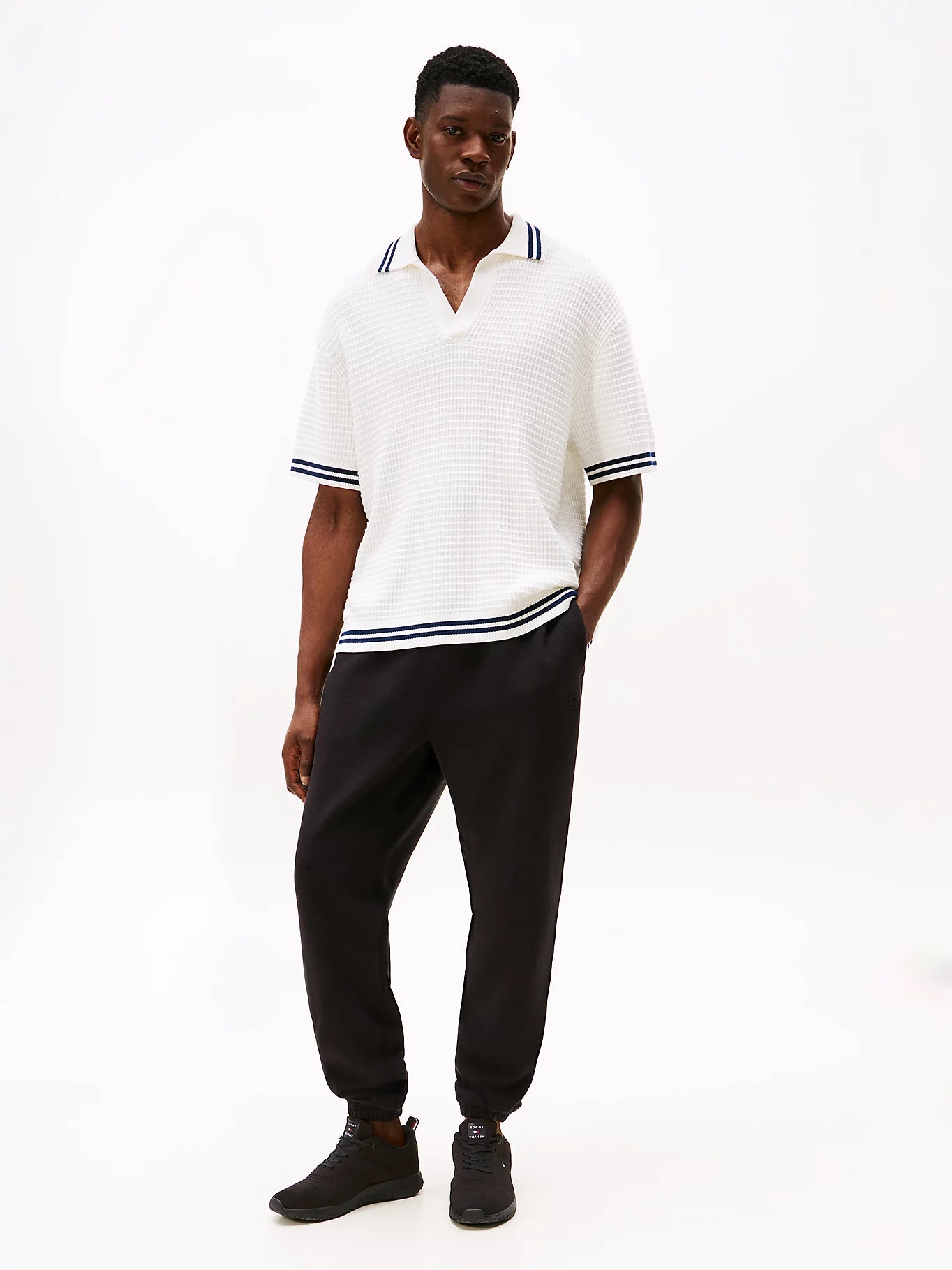 Tommy Hilfiger miesten lenkkarit Corporate Knit Rib Runner, musta