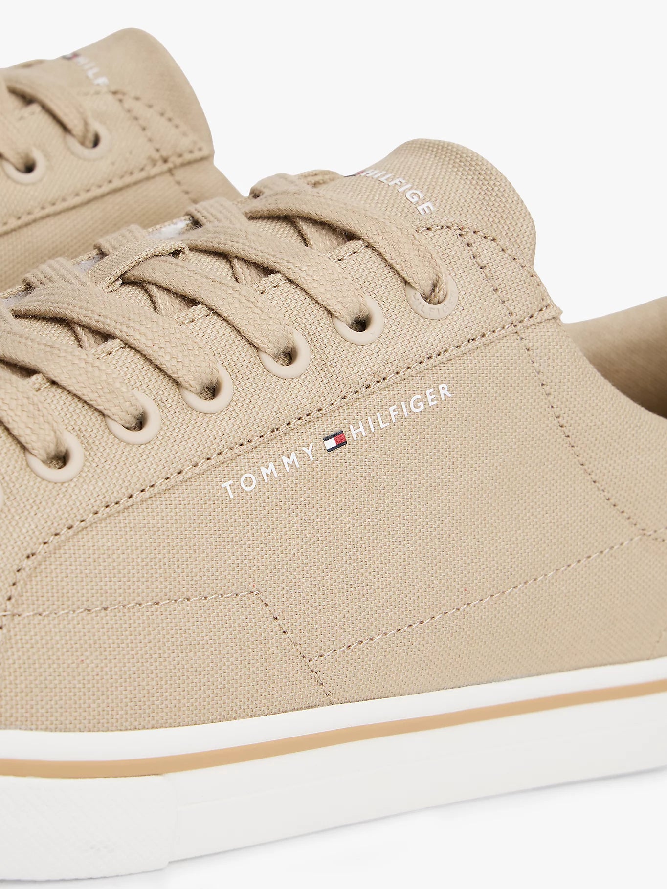 Tommy Hilfiger miesten tennarit Vulc Core Long Lace Sneaker, beige