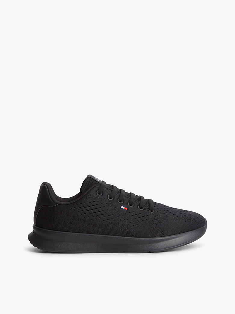 Tommy Hilfiger miesten tennarit Lightweight Runner Knit, musta
