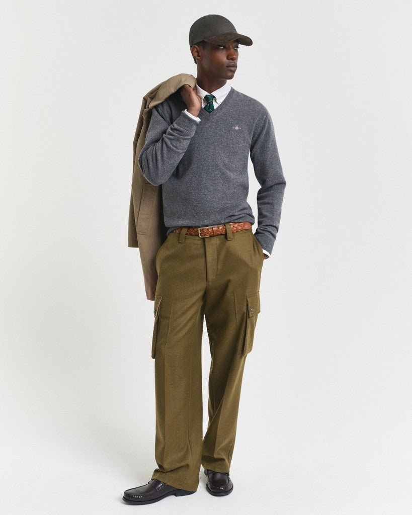 Gant miesten neulepusero Superfine Lambswool V-Neck, tummanharmaa