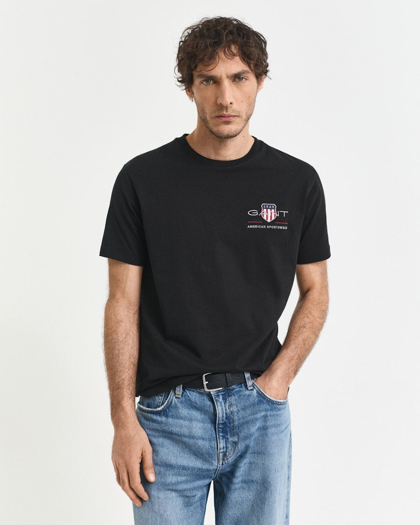 Gant miesten t-paita K Reg Archive Shield EMB SS T-Shirt, musta