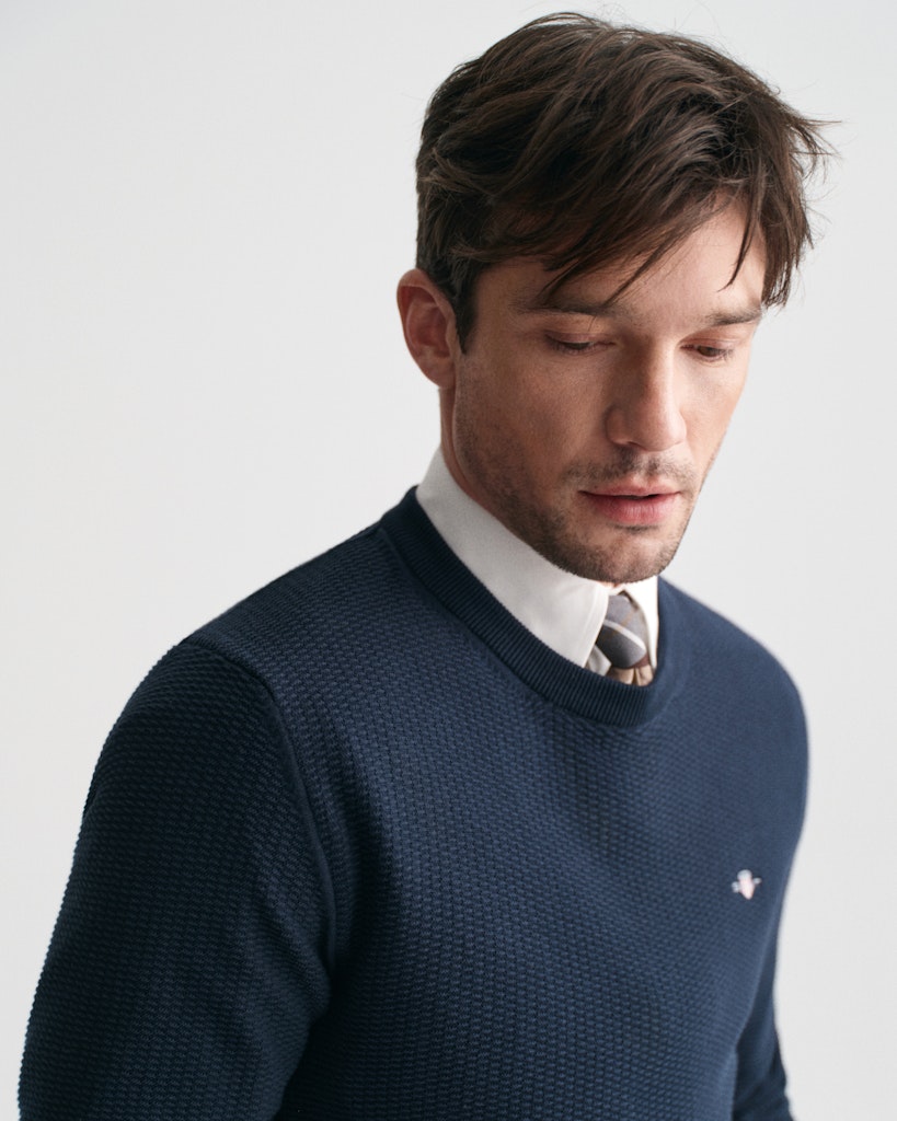Gant miesten neulepusero, K COTTON MICRO TEXTURED C-NECK TUMMANSININEN