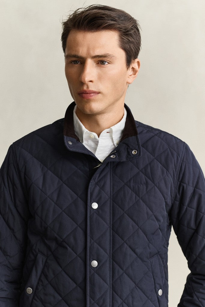 Gant miesten tikkitakki Classic Quilted Jacket, tummansininen