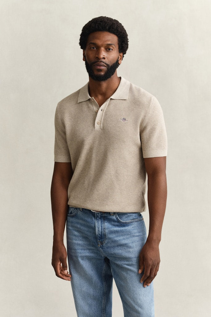 Gant miesten pikeepaita Micro Textured Cotton SS Polo, vaalea beige