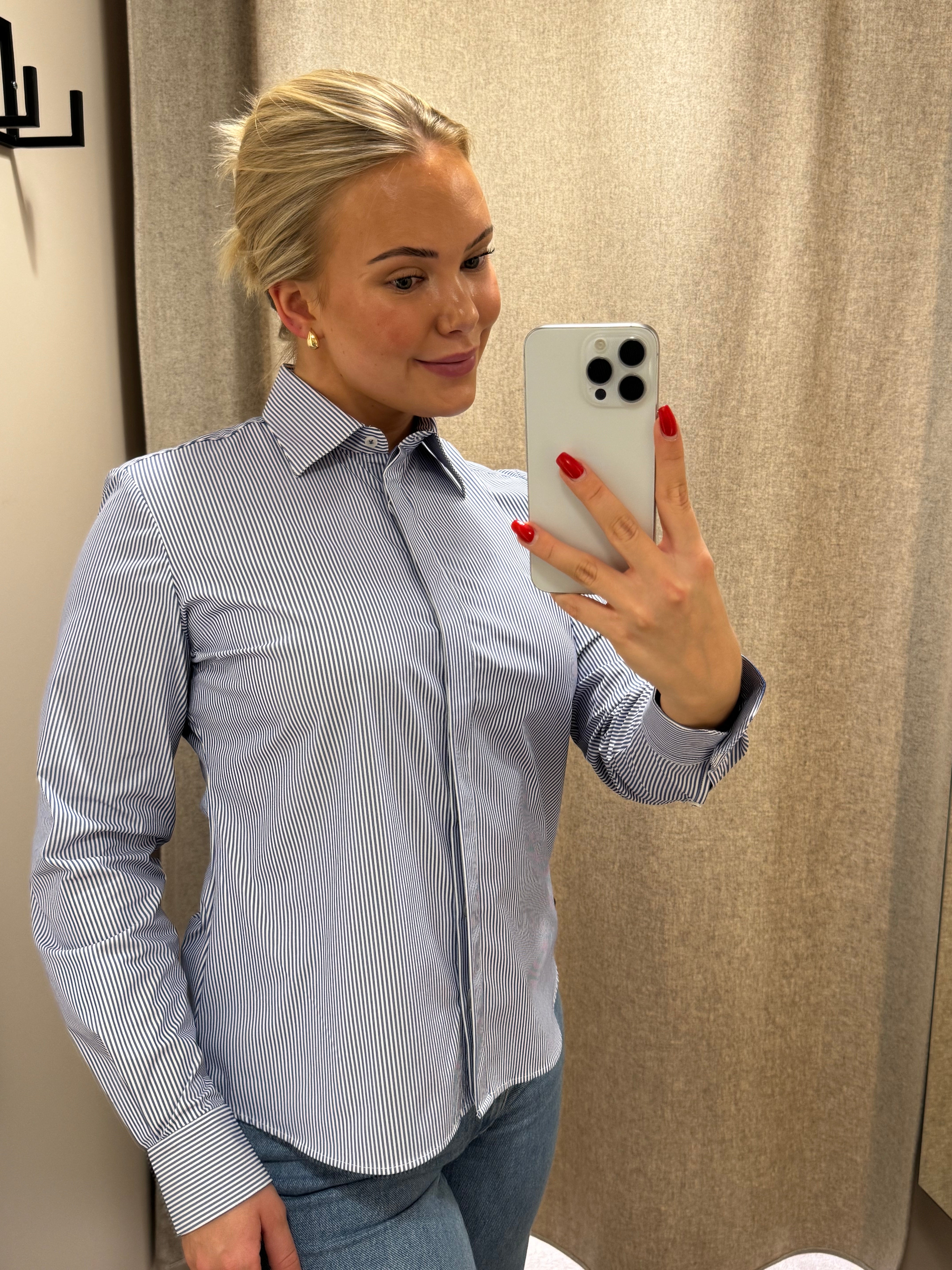 Sinnuu naisten paitapusero Performance Shirt, raidallinen sininen