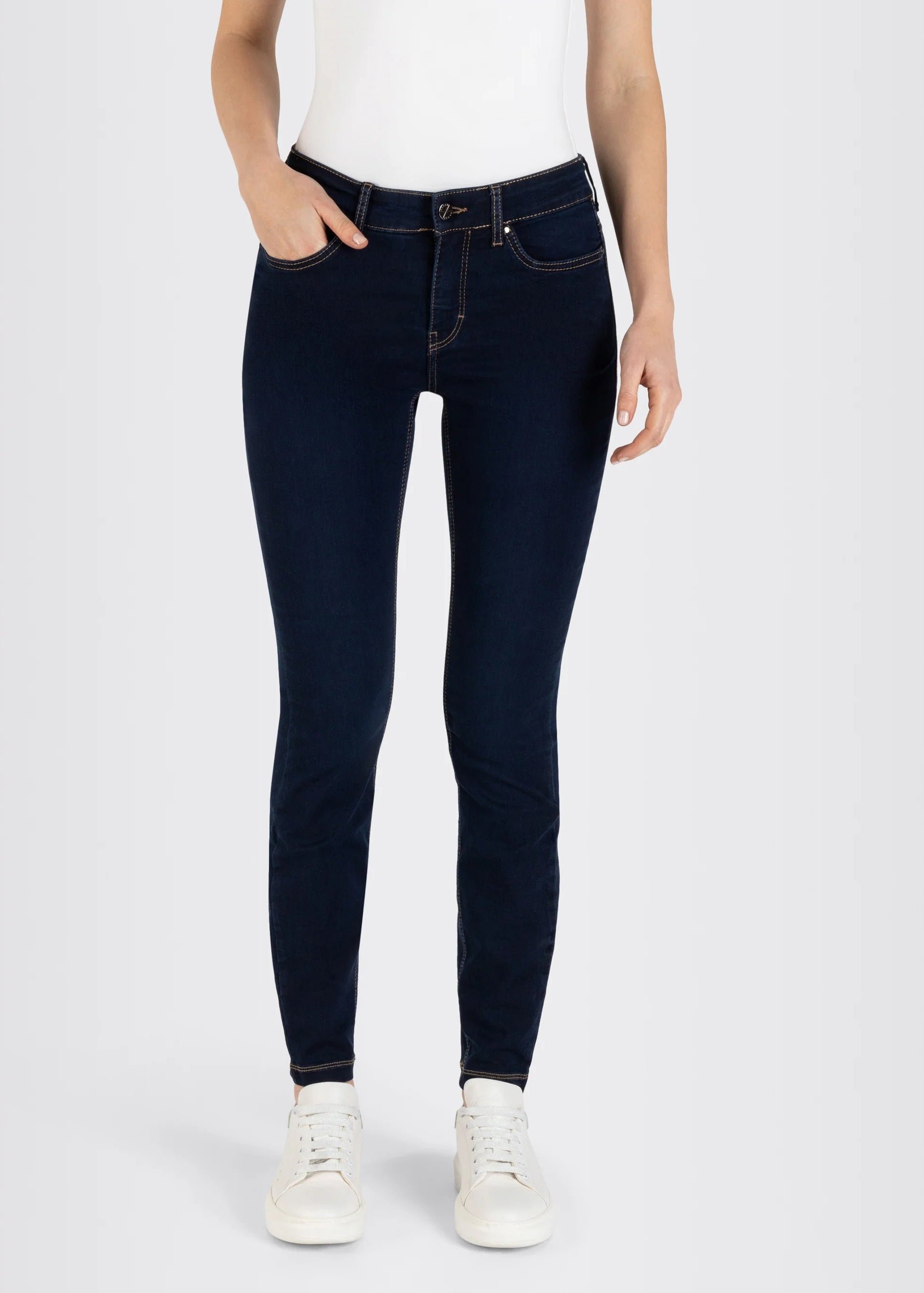 Mac naisten farkut Dream Skinny D826, tummansininen