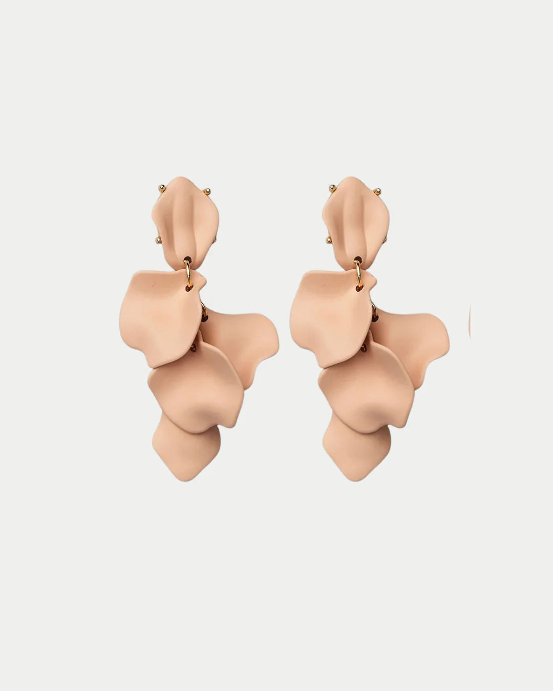 Bow 19 korvakorut Leaf Earring, puuteri/nude