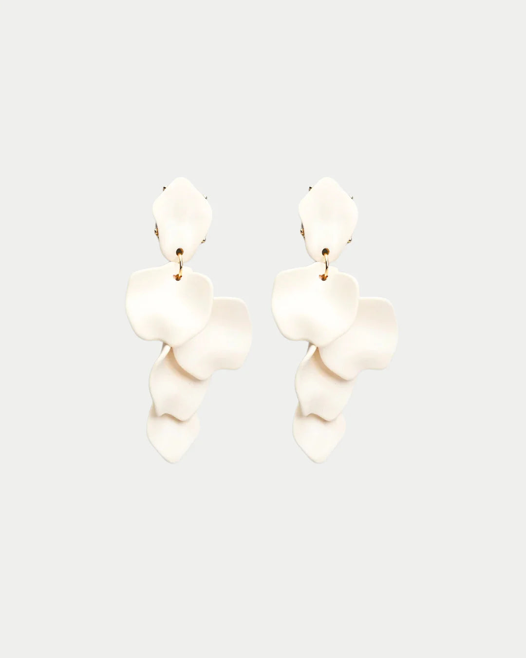 Bow 19 korvakorut Leaf Earring, luonnonvalkoinen