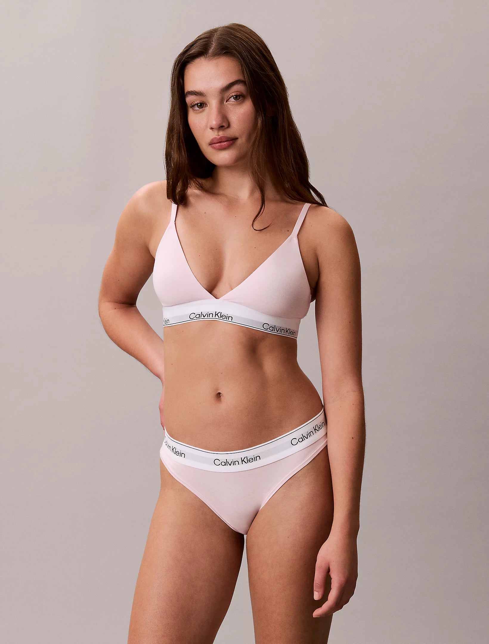 Calvin Klein naisten rintaliivit Lightly Lined Triangle, vaaleanpunainen
