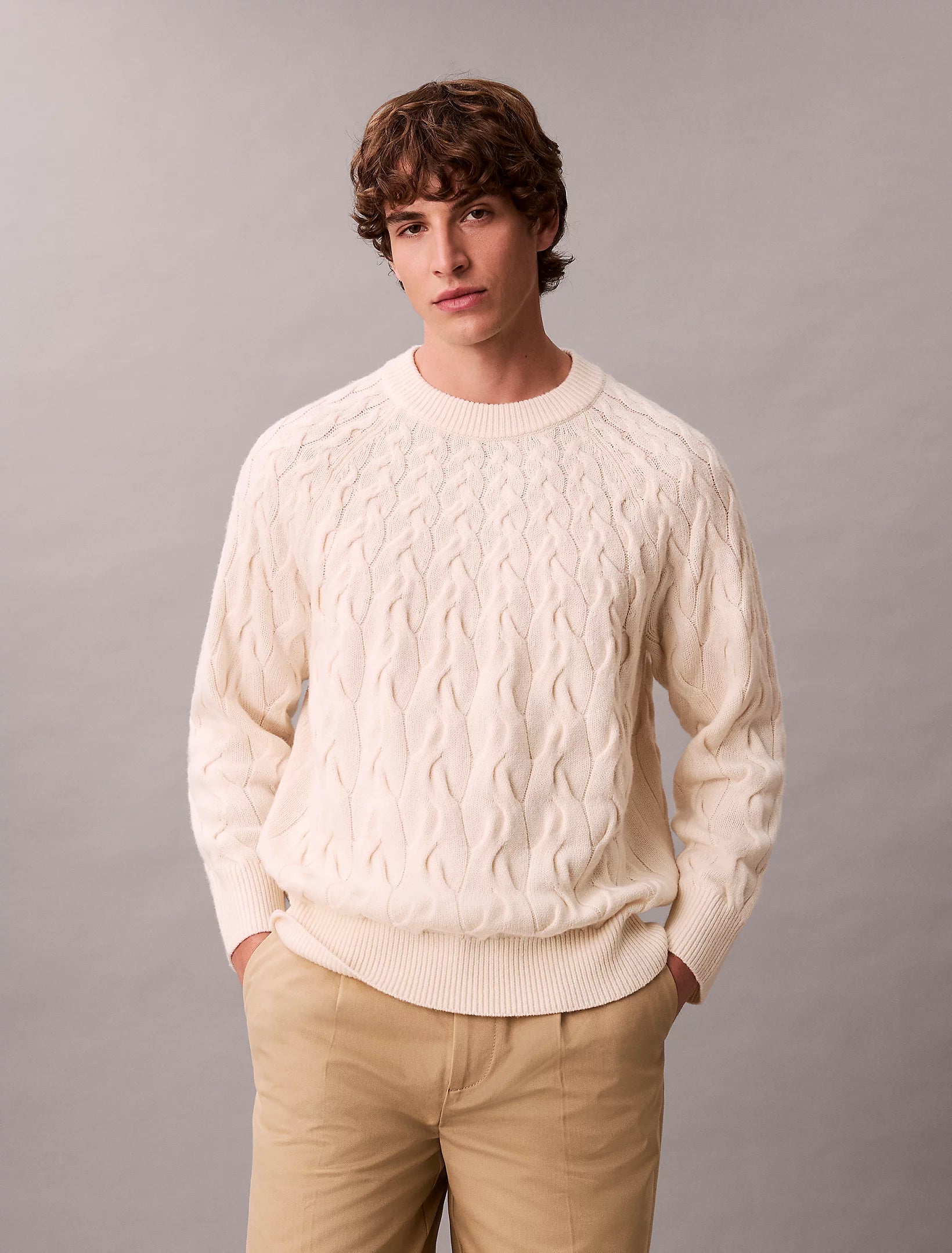 Calvin Klein Menswear miesten neulepaita LS LAMBSWOOL BLENDCABLE CREWNK, luonnonvalkoinen