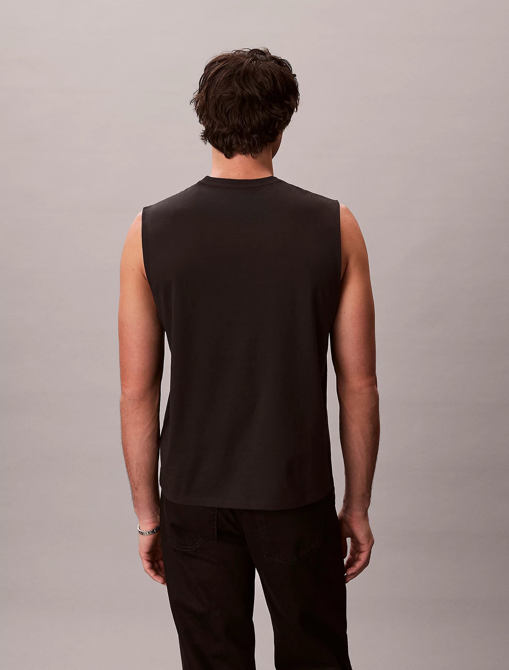 Calvin Klein Jeans miesten hihaton paita 30S Jersey Badge Muscle Tank, musta