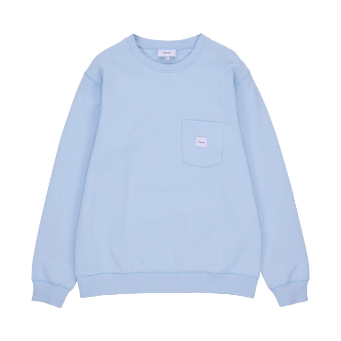 Makia miesten collegepaita Square Pocket Sweatshirt, vaaleansininen