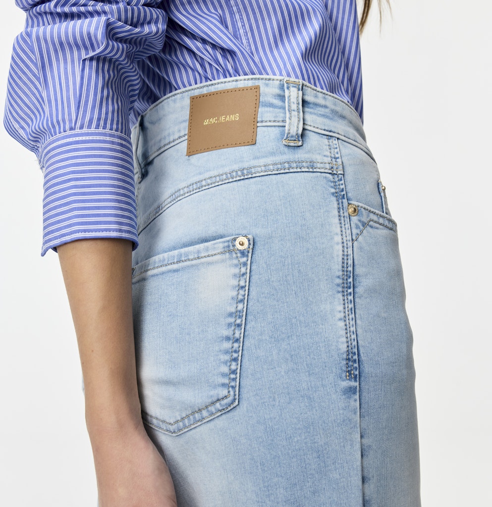 Mac naisten nilkkapituiset farkut Dream Wide Cropped, vaaleansininen