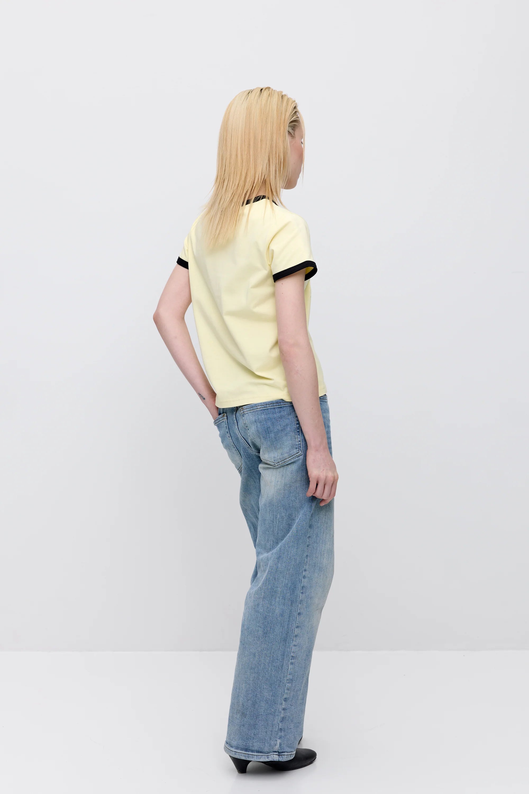 Makia x Nylon Beat T-paita Teddy, keltainen