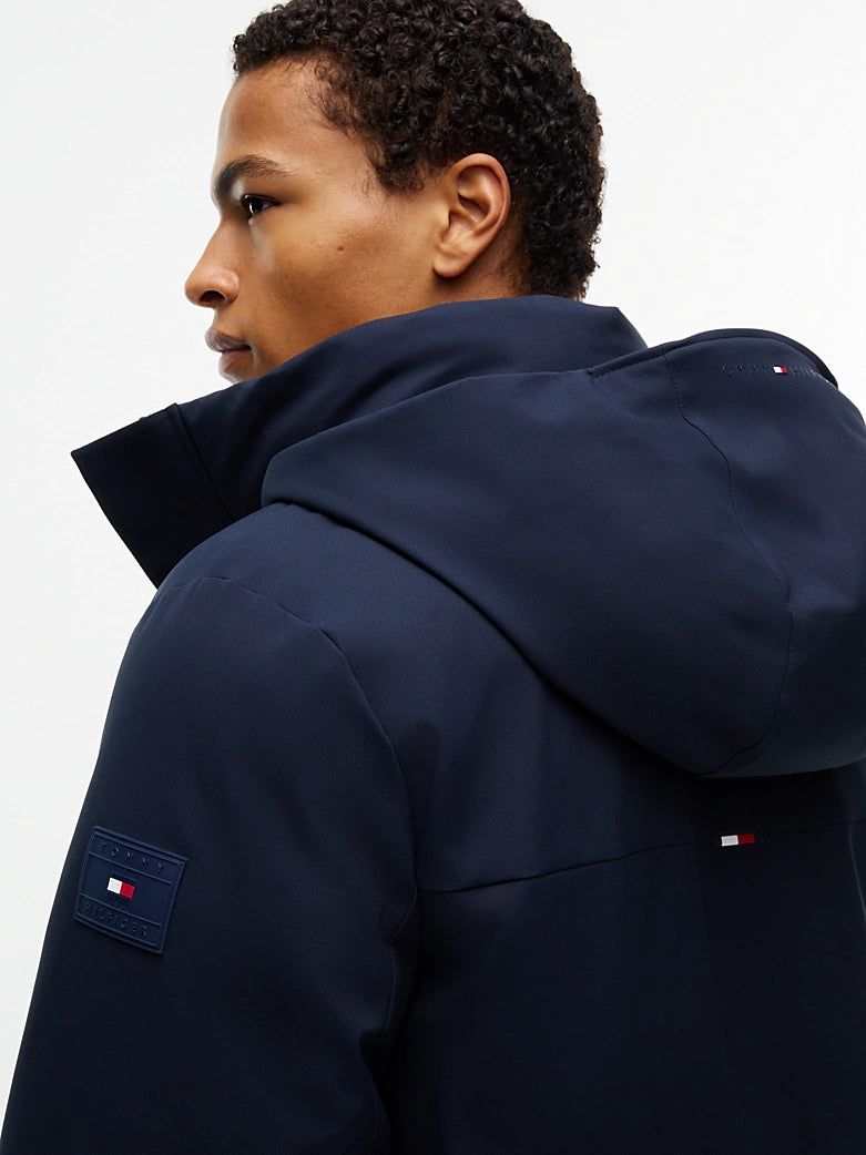 Tommy Hilfiger miesten parkatakki Performance Tech Hooded Padded Parka, tummansininen