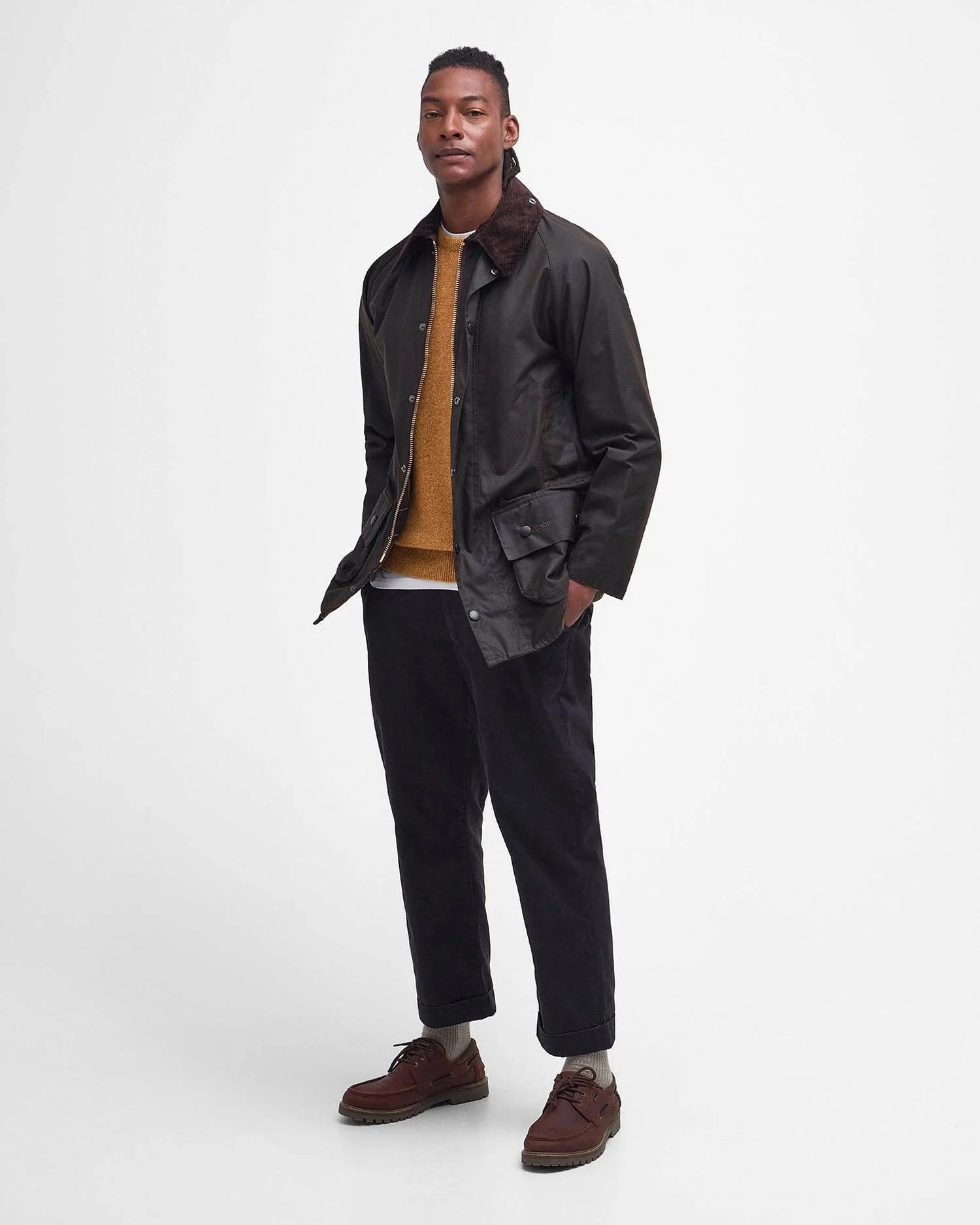 Barbour miesten takki Classic Beaufort Wax Jacket, tumma oliivi