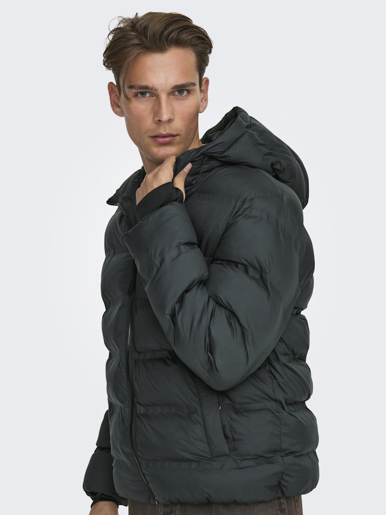 Only and Sons miesten takki K UNION SEAMLES LIFE HOOD PUFFER JACKET, musta