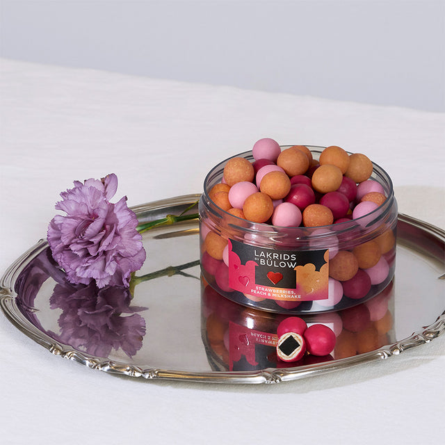 Lakrids by Bülow lakritsi Large Love Mixed