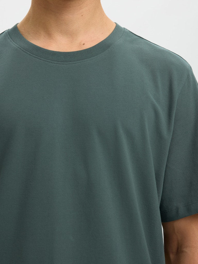 Selected miesten t-paita SLHATLAS SS O-Neck Tee, Balsam Green