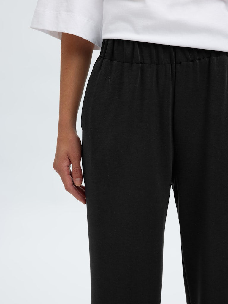 Selected Femme K-SLFTENNY RELAXED PANTS, musta