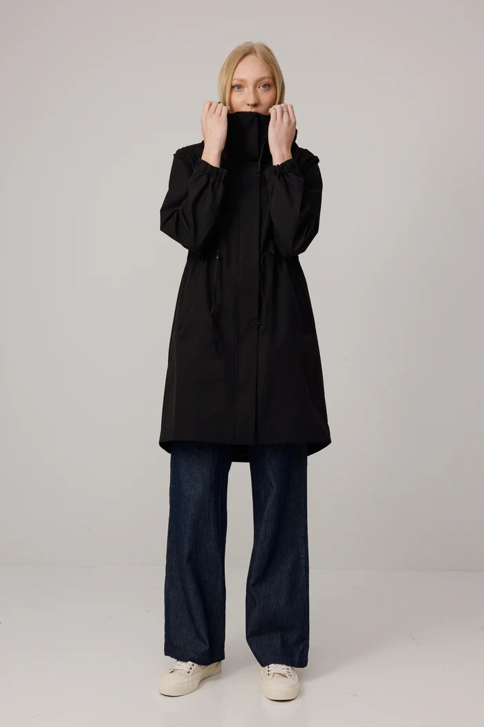 Makia naisten takki Rylie Jacket, musta