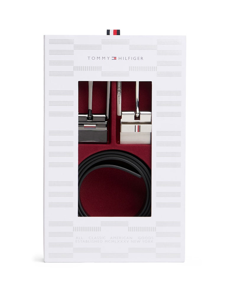 Tommy Hilfiger miesten kääntövyö lahjapaketissa, musta