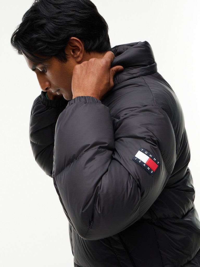 Tommy Jeans miesten untuvatakki Water Repellent Down Jacket, musta