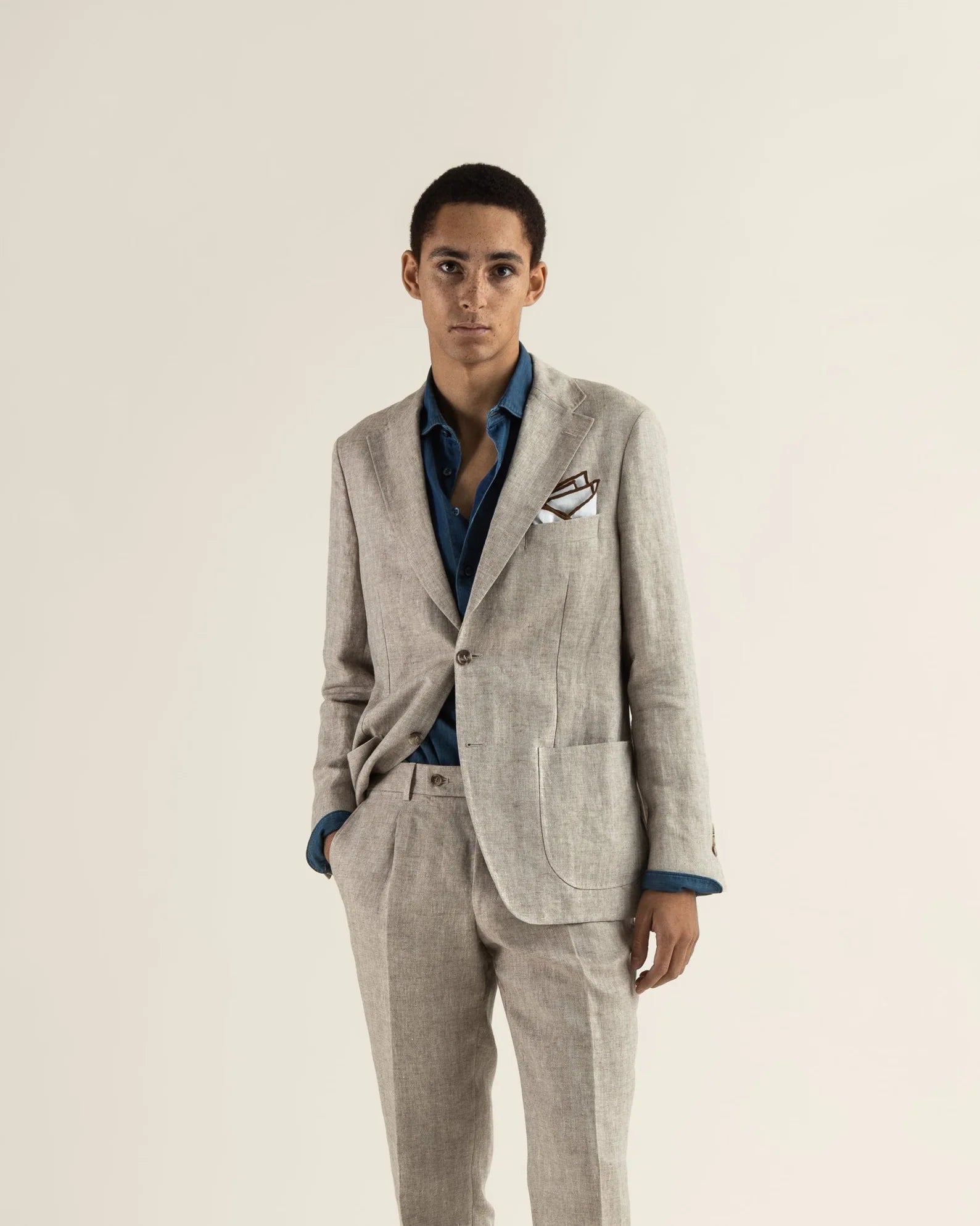 Turo irtotakki Bilbao HL Modern Fit Linen Jacket, ruskea
