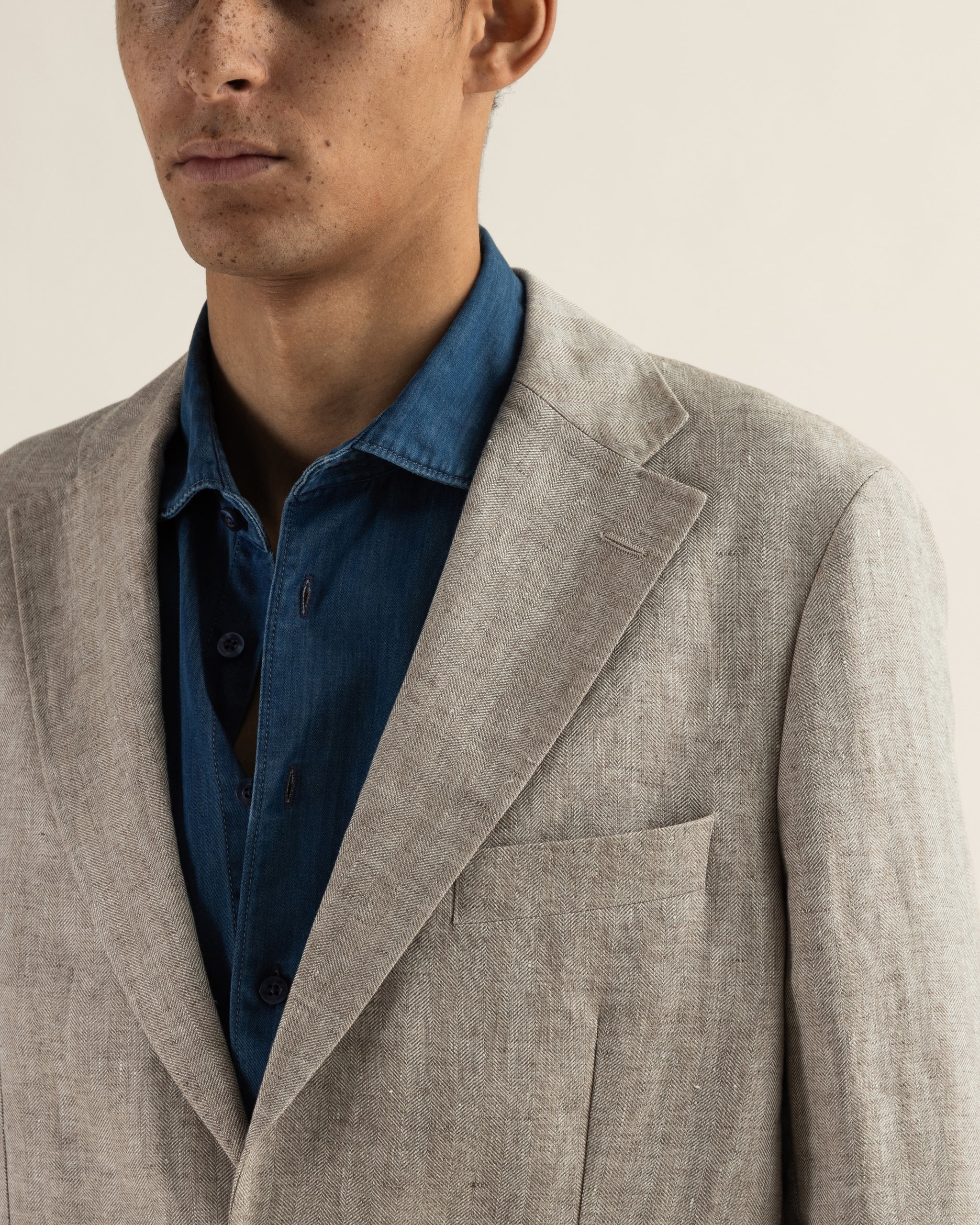 Turo irtotakki Bilbao HL Modern Fit Linen Jacket, ruskea