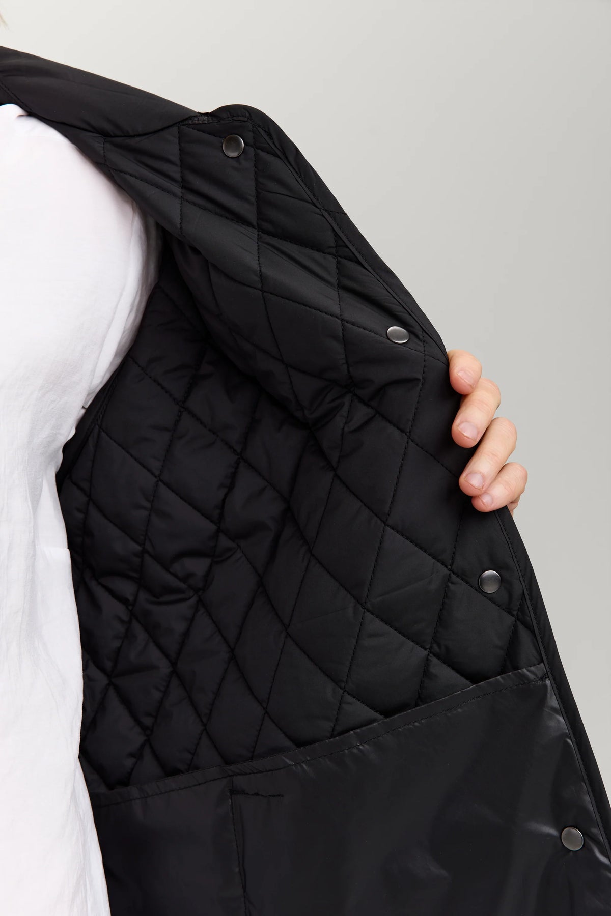 Makia naisten tikkitakki Alva Jacket, Carbon Black