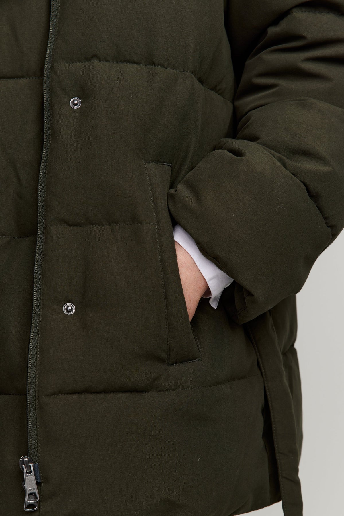 Makia naisten toppatakki Heini Jacket, tummanvihreä