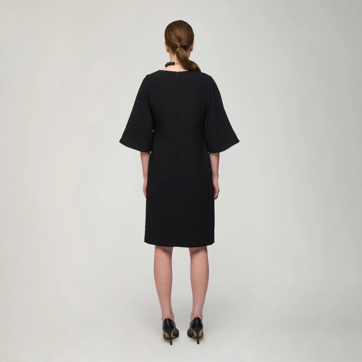 Aarikka naisten mekko Nova Utu, musta