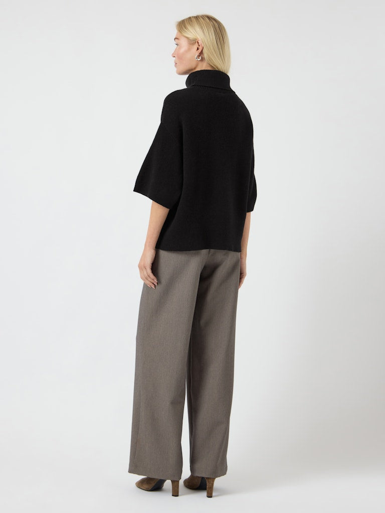 Y.A.S naisten neulepusero, YASEMILA 2/4 WOOL KNIT PULLOVER S. NOOS Black