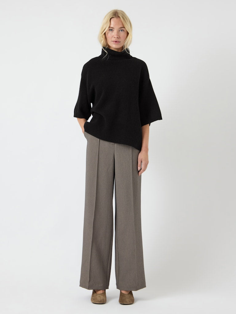 Y.A.S naisten neulepusero, YASEMILA 2/4 WOOL KNIT PULLOVER S. NOOS Black