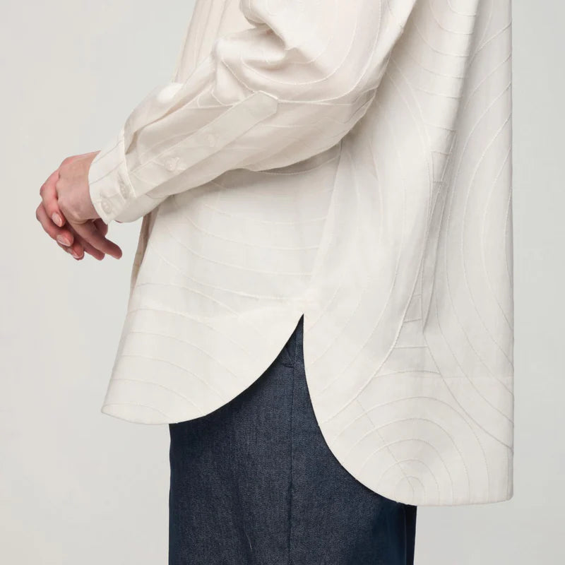 aarikka-naisten-paitapusero-leila-pusero-aallot-luonnonvalkoinen-2