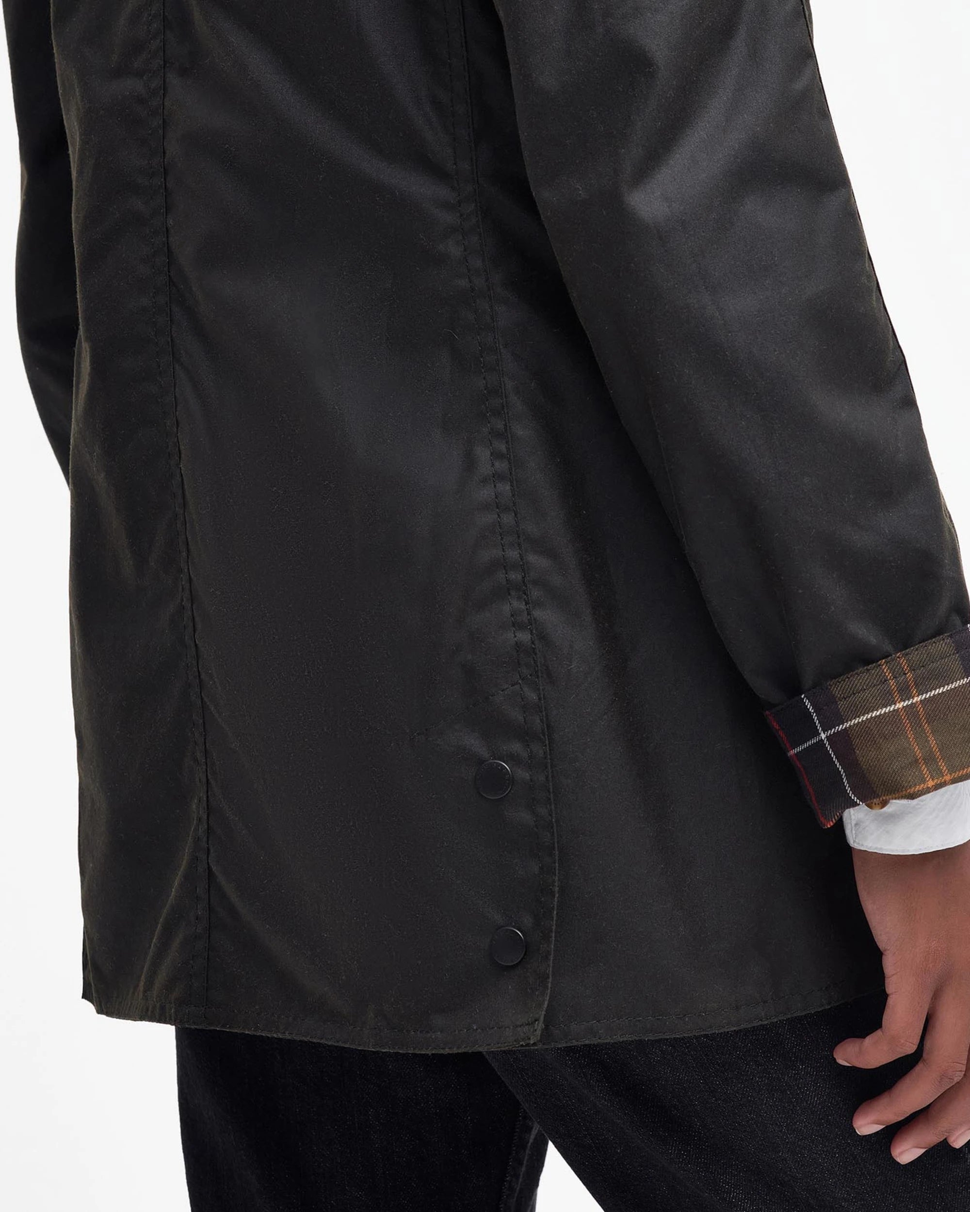 barbour-naisten-takki-barbour-classic-beadnell-wax-jacket-khaki-6