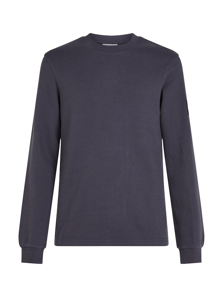 calvin-klein-jeans-miesten-paita-monologo-badge-waffle-ls-tee-tummansininen-5