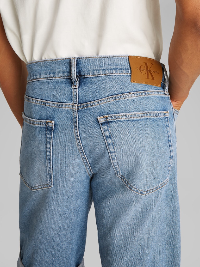 calvin-klein-jeans-miesten-shortsit-slim-short-1a4-mid-blue-indigo-4
