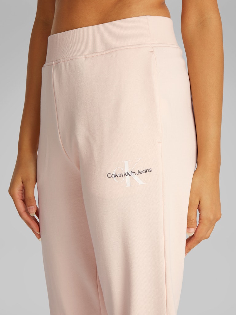 calvin-klein-jeans-naisten-lenkkeilyhousut-monologo-jog-pant-vaaleanpunainen-4