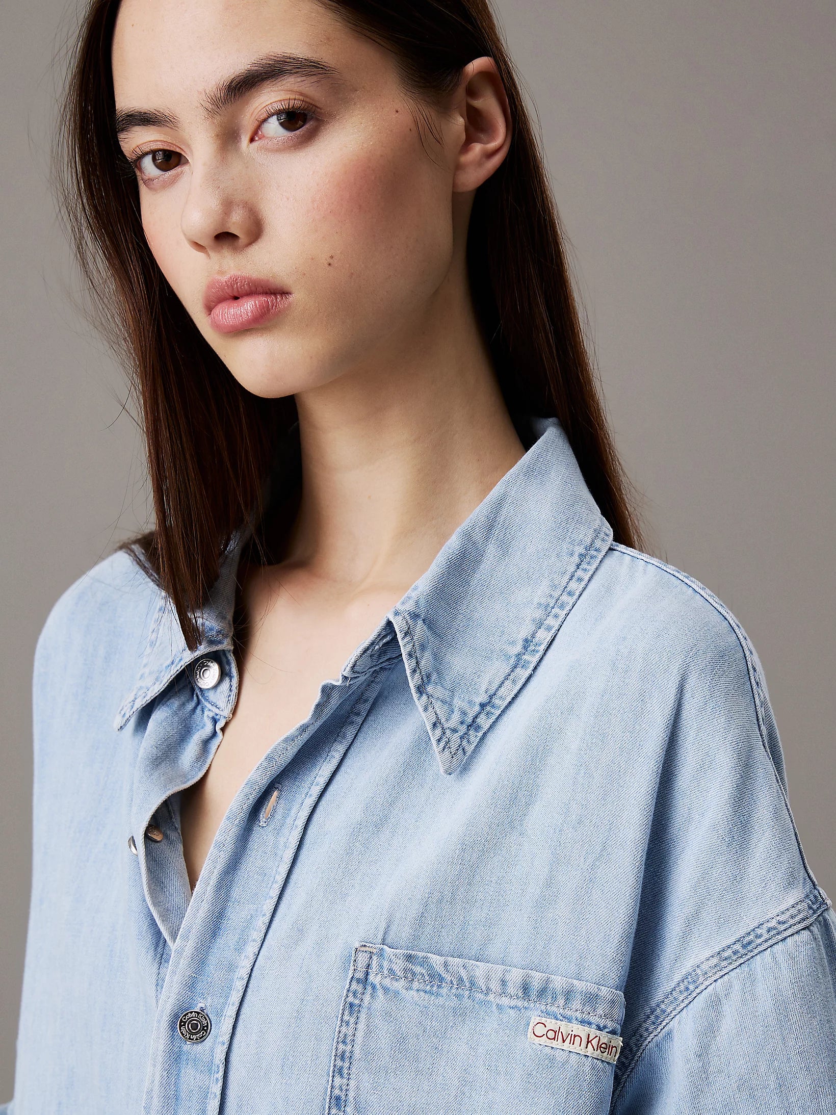 calvin-klein-jeans-naisten-mekko-relaxed-denim-shirt-dress-vaaleansininen-3