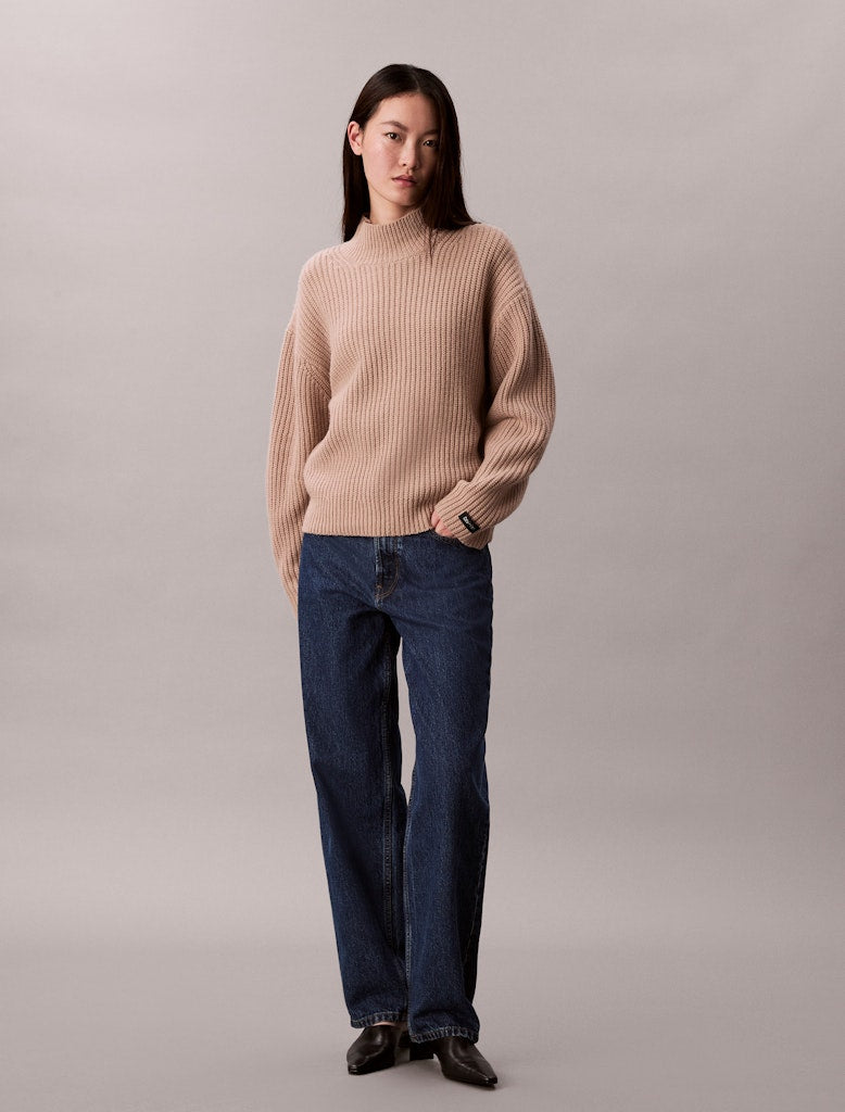 calvin-klein-jeans-naisten-neulepusero-chunky-wool-blend-t-neck-sweater-luonnonvalkoinen-3