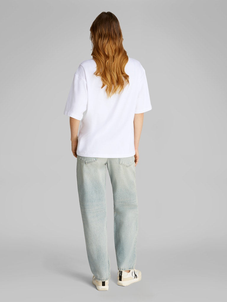 calvin-klein-jeans-naisten-t-paita-ss-ckj-logo-tee-valkoinen-3