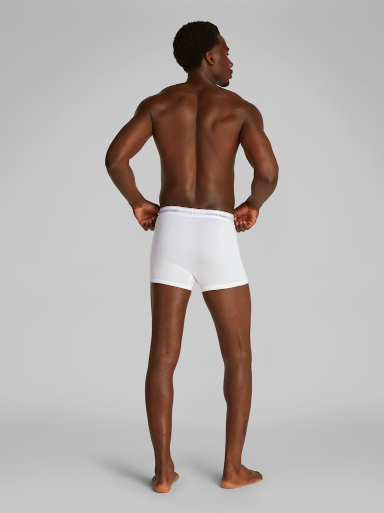 calvin-klein-miesten-bokserit-icon-cotton-trunk-3pk-white-valkoinen-2