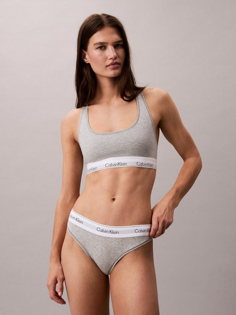 calvin-klein-naisten-alushousut-ck-thong-nos-vaaleanharmaa-1