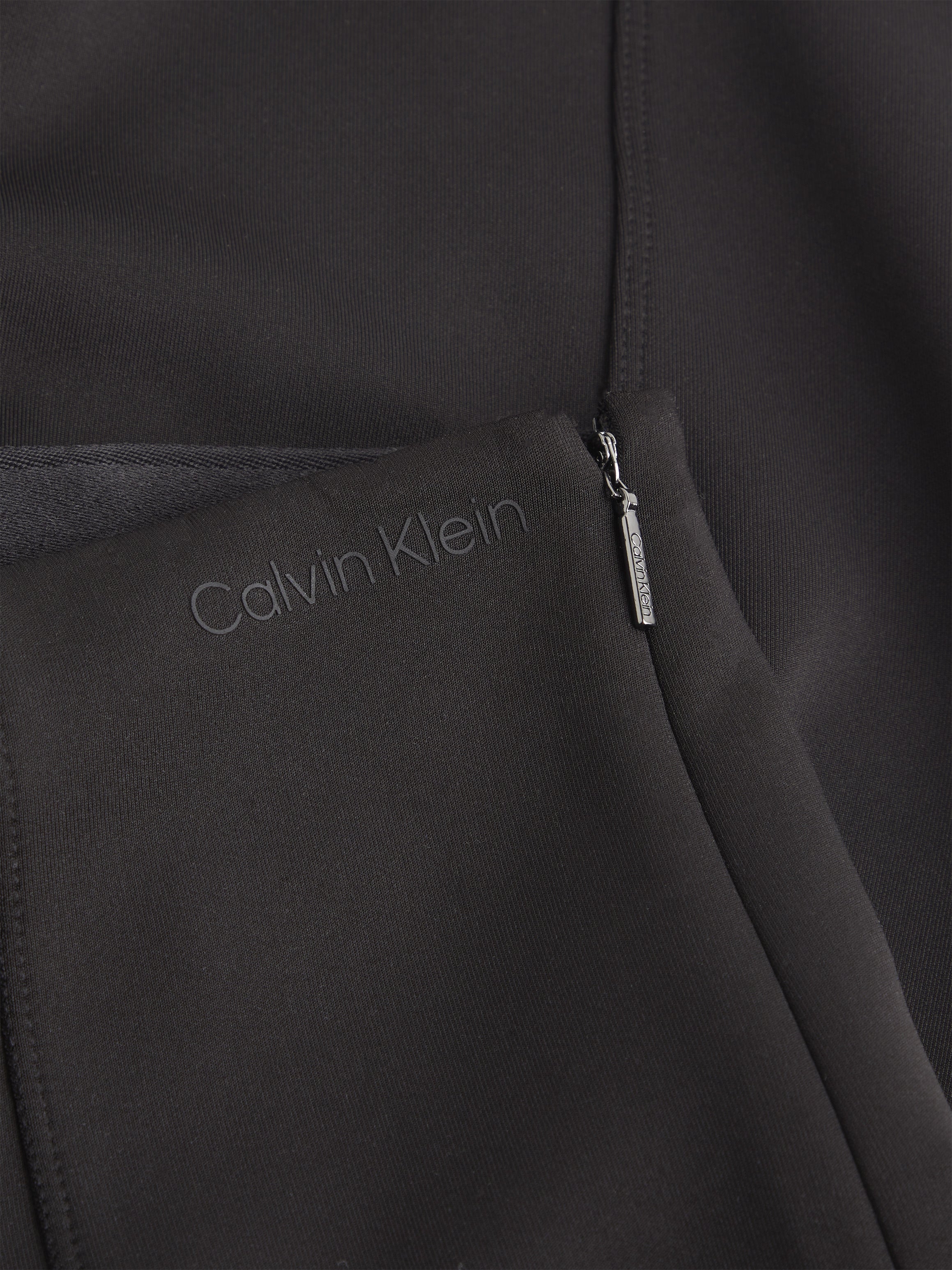 calvin-klein-women-shortsit-technical-knit-bike-shorts-musta-5